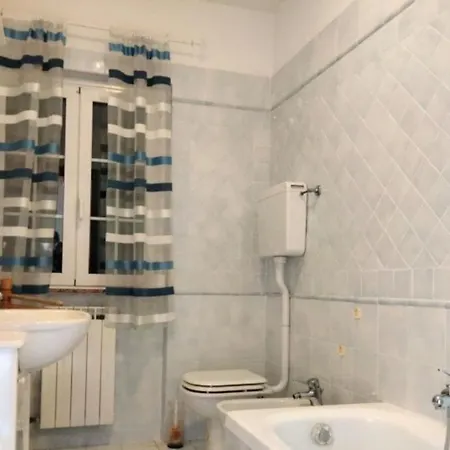 شقة Red Squirrels *